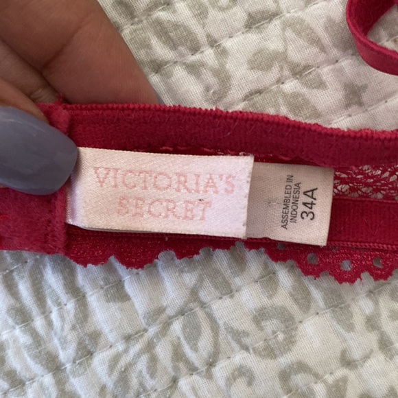 Victorias Secret Red Lace Bra 34A - Picture 9 of 10